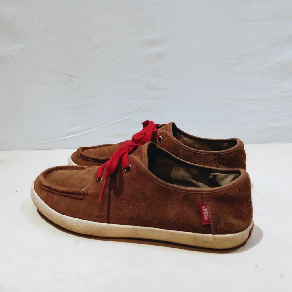 Vans low-top, leather surf shoes